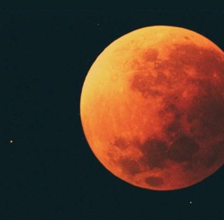 Fenomena Langit 3 Maret 2026: Gerhana Bulan Total Menyapa Indonesia